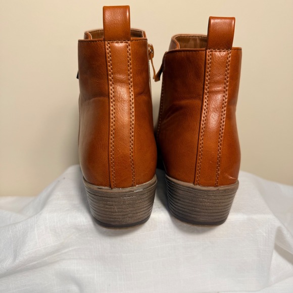 Vepose 9 Saddle Brown Chelsea Ankle Boots Side Zip Booties Boho Equestrian - Picture 8 of 8